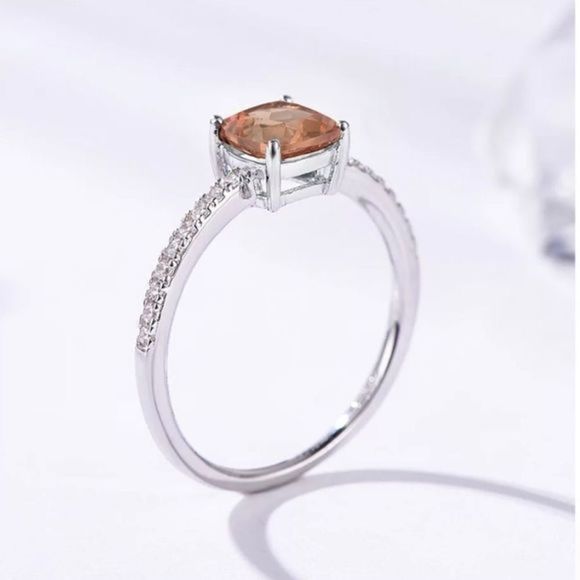 Classic Zultanite Gemstone Color Changing Ring - Picture 3 of 8